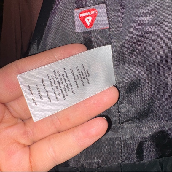 TALBOTS LONG DOWN ALTERNATIVE LONG PUFFER VEST NWOT - Picture 12 of 13